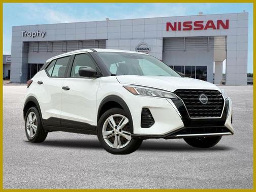 2022 Nissan Kicks S