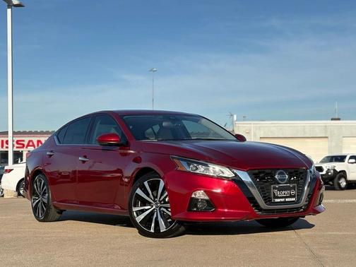 2019 Nissan Altima 2.5 Platinum