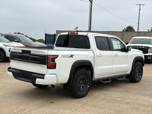 2025 Nissan Frontier PRO-X