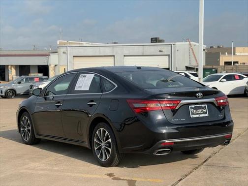 2016 Toyota Avalon XLE Premium