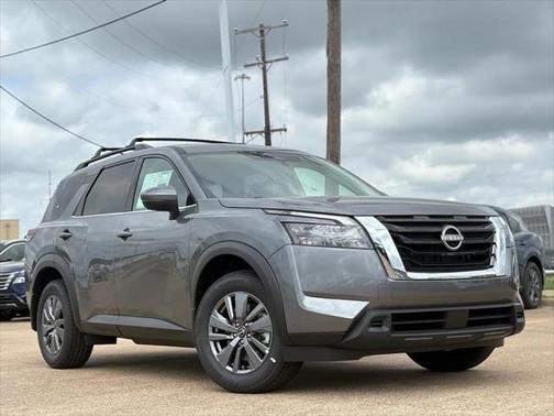 2025 Nissan Pathfinder SV FWD