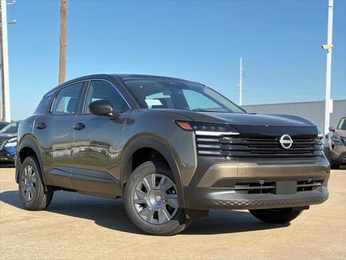 2025 Nissan Kicks S