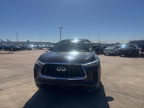 2025 INFINITI QX60 Pure