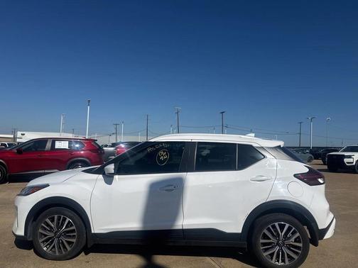 2024 Nissan Kicks SV