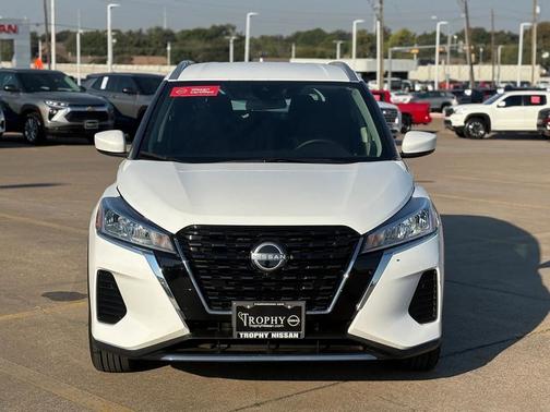 2024 Nissan Kicks SV