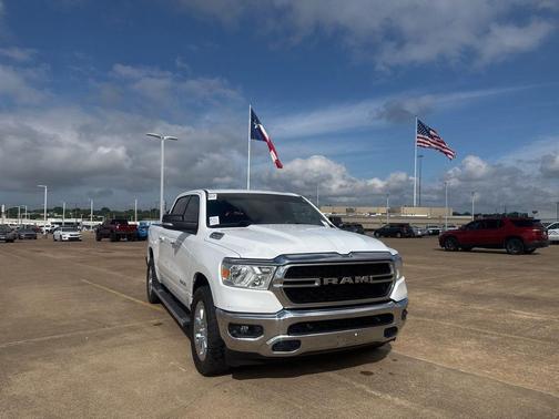 Bright White Clearcoat 2020 RAM 1500 Big Horn/Lone Star