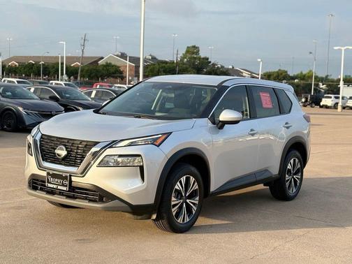 Brilliant Silver Metallic 2023 Nissan Rogue SV
