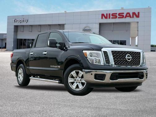 Magnetic Black 2018 Nissan Titan SV