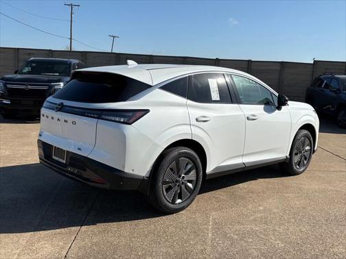 2025 Nissan Murano SL