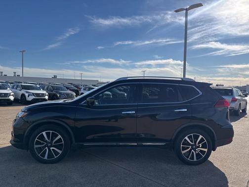 2017 Nissan Rogue SL