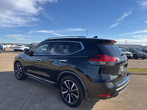 2017 Nissan Rogue SL