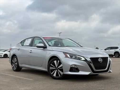 2022 Nissan Altima 2.5 SL