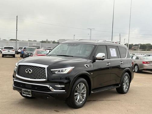2019 INFINITI QX80 Luxe