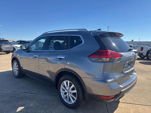 2017 Nissan Rogue Hybrid SV