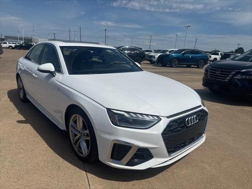 2023 Audi A4 45 S line Premium Plus