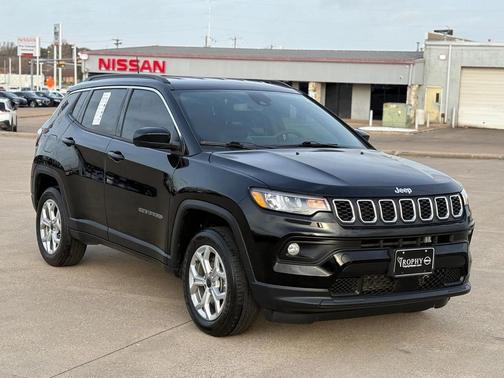 2025 Jeep Compass Latitude