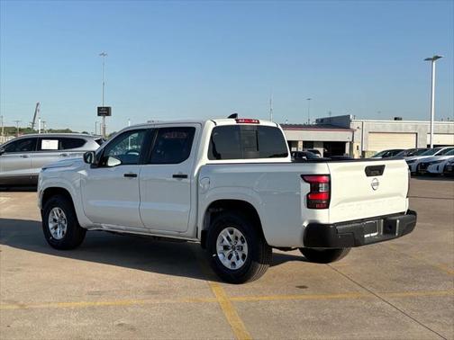2025 Nissan Frontier S