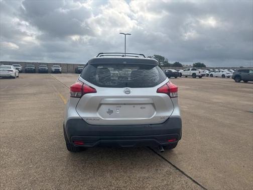 2019 Nissan Kicks SV