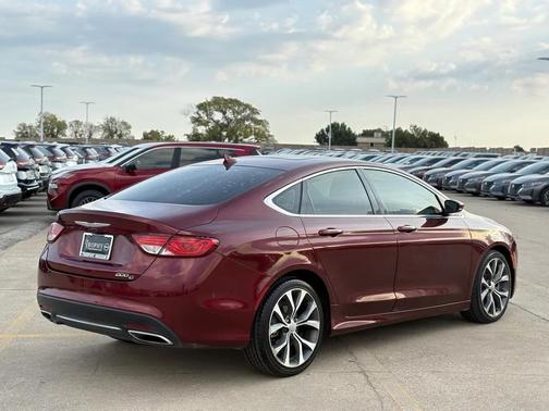 2016 Chrysler 200 C