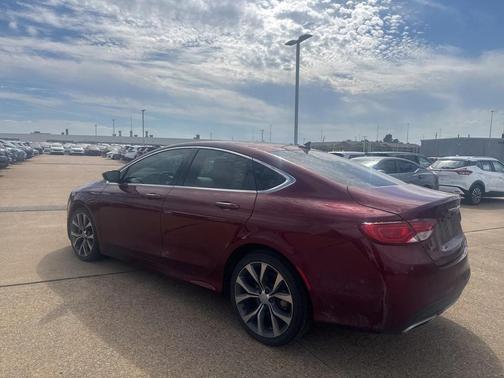 2016 Chrysler 200 C