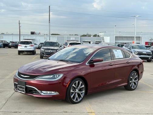 2016 Chrysler 200 C