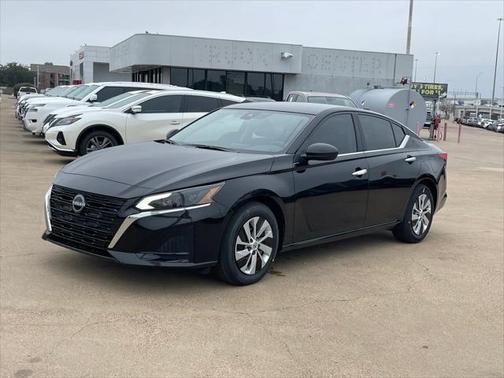 2025 Nissan Altima S FWD