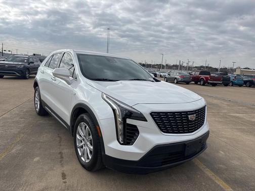 2022 Cadillac XT4 Luxury