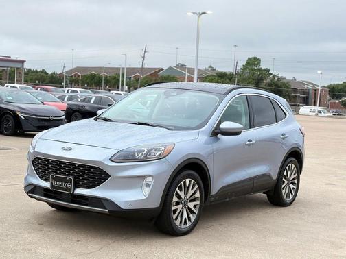 Iced Blue Silver Metallic 2022 Ford Escape Titanium