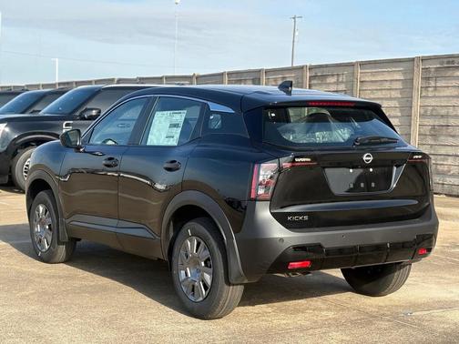 2026 Nissan Kicks S