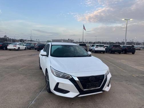 2022 Nissan Sentra SV