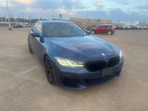 2022 BMW 530 i