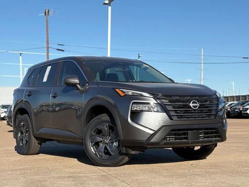 Gun Metallic 2026 Nissan Rogue SV