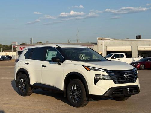 2026 Nissan Rogue S