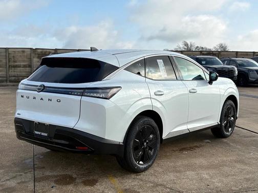 2026 Nissan Murano SV