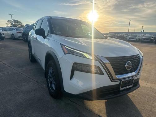 2021 Nissan Rogue S