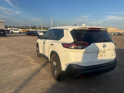 2021 Nissan Rogue S