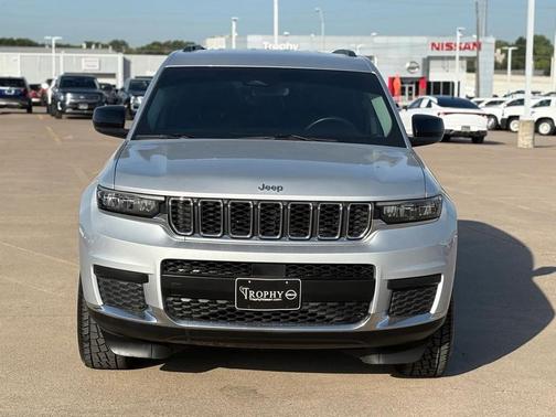 2021 Jeep Grand Cherokee L Laredo