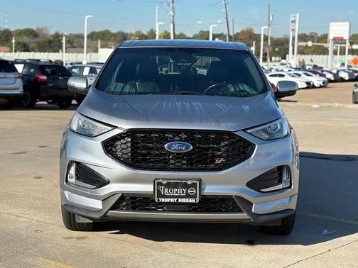 2020 Ford Edge ST