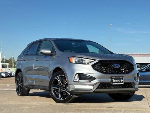 2020 Ford Edge ST