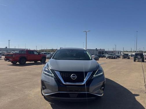 2023 Nissan Murano SL FWD