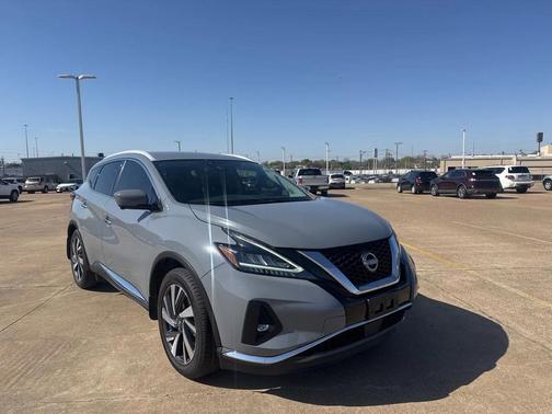 2023 Nissan Murano SL FWD