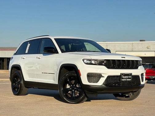 2022 Jeep Grand Cherokee Altitude
