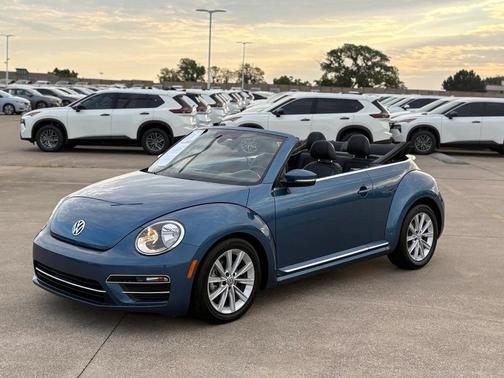 2019 Volkswagen Beetle 2.0T SE