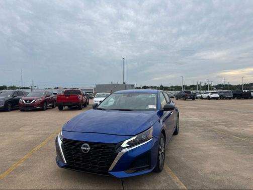 Bluestone 2025 Nissan Altima 2.5 SV