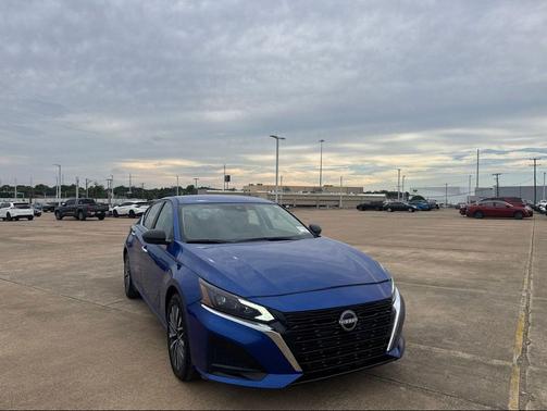 Bluestone 2025 Nissan Altima 2.5 SV