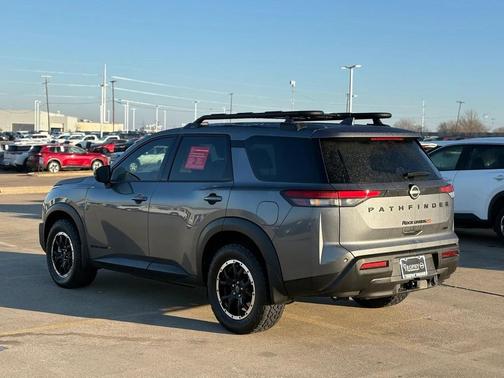 2025 Nissan Pathfinder Rock Creek 4WD