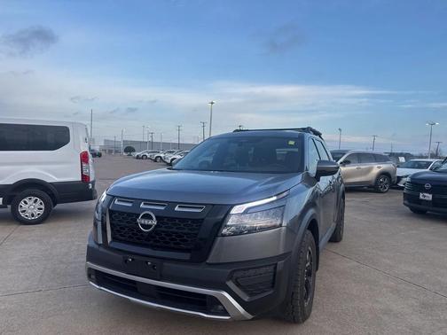 2025 Nissan Pathfinder Rock Creek 4WD
