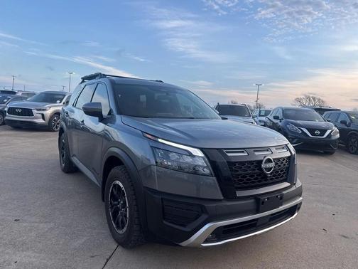 2025 Nissan Pathfinder Rock Creek 4WD