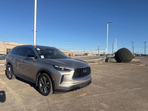 2024 INFINITI QX60 Luxe