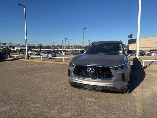 2024 INFINITI QX60 Luxe